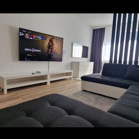 2 Bedroom Cityview Apartment Ps5-Qled Tv-Parking Chemnitz Bagian luar foto